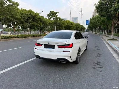 2021 BMW 3 Series 325Li M Sport Package, фото 3, лот 10838369