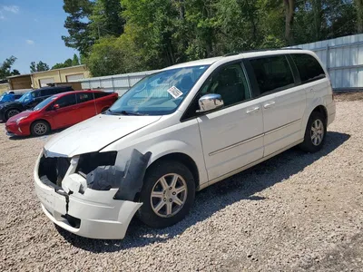 2010 CHRYSLER TOWN & COUNTRY TOURING, фото 1, лот 10676199