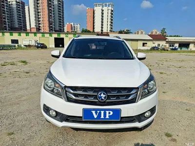 2016 Venucia T70 2.0L CVT Rui Xing Edition, фото 2, лот 11153771