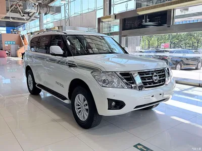 2018 Nissan Patrol 4.0L Leadership, фото 3, лот 10341031