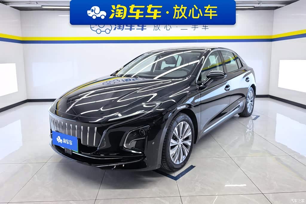 2024 Hongqi E-QM5 500km Travel Edition, фото 1, лот 11132128