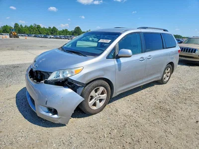 2017 TOYOTA SIENNA LE, фото 1, лот 11117181