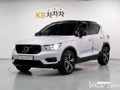 2020 Volvo XC40 T4 R-Design, фото 1, лот 10123774