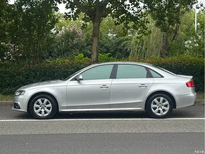 2012 Audi A4L 2.0 TFSI Auto Comfort, фото 4, лот 10826215