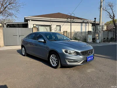 2017 Volvo S60 S60L T3 Momentum, фото 3, лот 10365423