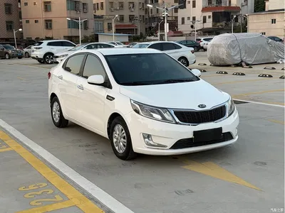 2012 Kia K2 Sedan 1.4L AT GLS Commemorative Edition, фото 3, лот 11584936