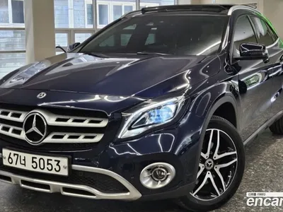 2019 Mercedes-Benz GLA-Class GLA220 Premium, фото 1, лот 10212166