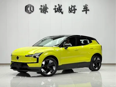 2025 Volvo EX30 RWD Long Range Ultra, фото 1, лот 11568999