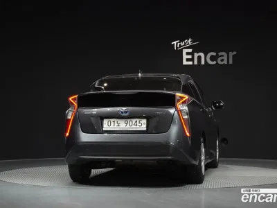2017 Toyota Prius 1.8 E, фото 4, лот 10523701