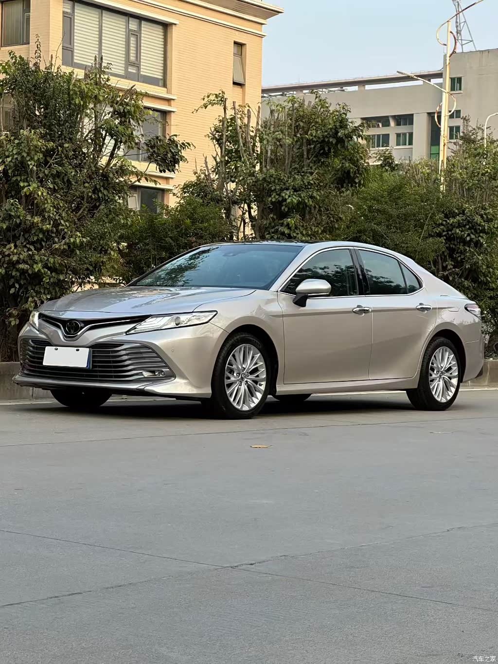 2018 Toyota Camry 2.5G Luxury Edition, фото 1, лот 11222352
