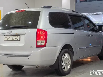 2010 Kia Canival LPI GLX, фото 4, лот 11541617