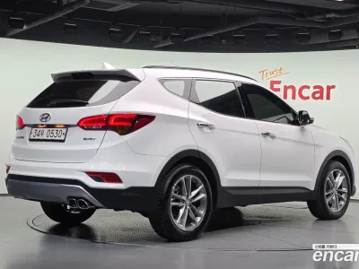 2016 Hyundai Santafe Diesel 2.0 2WD, фото 2, лот 11534888