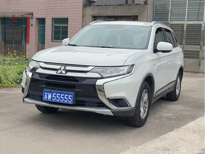 2016 Mitsubishi Outlander 2.0L 2WD Fashion Edition 5-seater, фото 1, лот 10340060