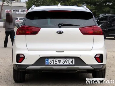 2021 Kia Niro 1.6 HEV, фото 4, лот 10081270