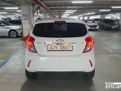 2016 Chevrolet Spark LTZ, фото 4, лот 10080987