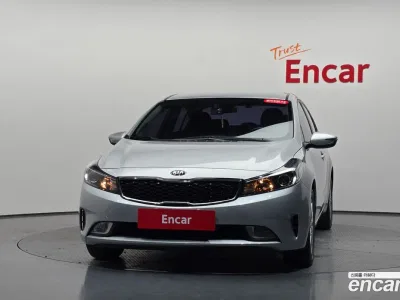 2017 Kia K3 Trendy, фото 2, лот 10213789