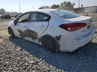 2018 KIA FORTE LX, фото 2, лот 10783213