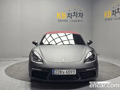 2018 Porsche 718 2.0, фото 1, лот 10099354