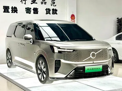 2025 Volvo EM90 Ultra Six-Seater, фото 3, лот 10365850