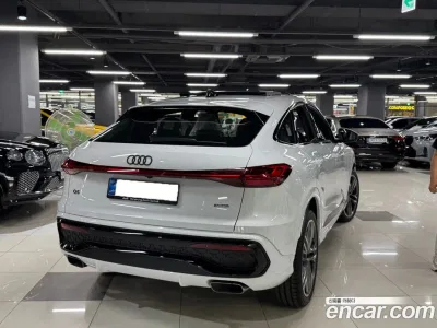 2025 Audi Q5 45 TFSI Quattro S Line Black Edition Sport Back, фото 3, лот 10104333