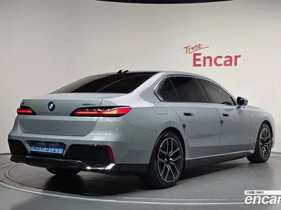 2023 BMW i7 xDrive 60 M sport, фото 2, лот 10780889