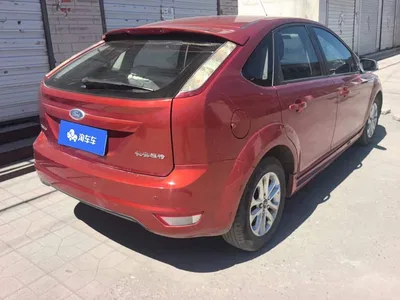 2013 Ford Focus Hatchback Classic 1.8L Manual Base, фото 3, лот 10280212
