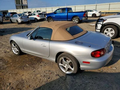 2001 MAZDA MX-5 MIATA, фото 2, лот 10901578