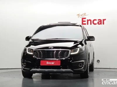 2017 Kia Canival 9-seater Noblesse, фото 2, лот 10526154
