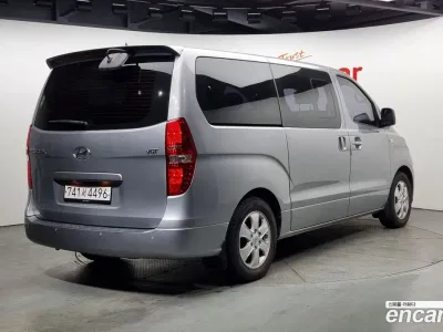 2018 Hyundai Starex Wagon 12-Seater, фото 1, лот 10192277