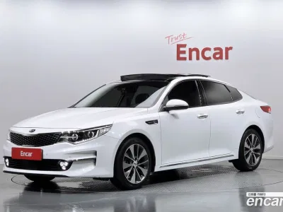 2016 Kia K5 2.0 MX, фото 1, лот 10515956