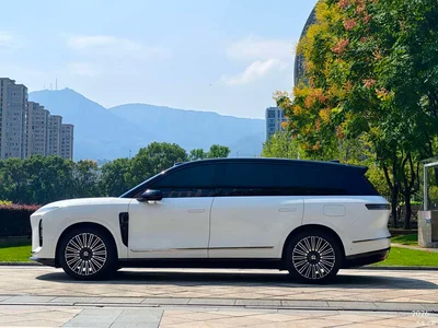 2025 NIO ES8 Model 6-Seat Executive Luxury Edition, фото 3, лот 10479188