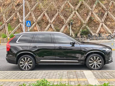 2021 Volvo XC90 B5 Smart Drive Luxury 7-seater, фото 4, лот 10364101