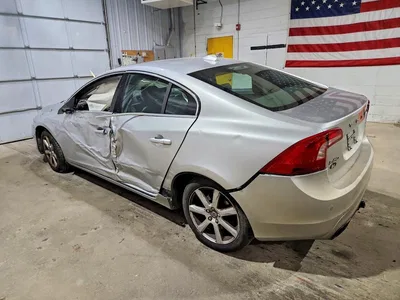 2016 VOLVO S60 PREMIER, фото 2, лот 10801129