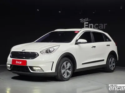 2017 Kia Niro Prestige, фото 1, лот 10115464