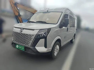 2023 Dongfeng Yufeng Yufeng V9+ 2.0T Manual FWD Multi-purpose Medium Wheelbase Medium Roof 7/8/9 Seater, фото 1, лот 11159252