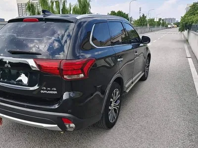 2018 Mitsubishi Outlander 2.4L 4WD Elite Edition 5-seater, фото 4, лот 10340418
