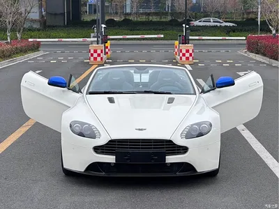 2017 Aston Martin V8 Vantage 4.7L S British Limited Convertible, фото 2, лот 10242212