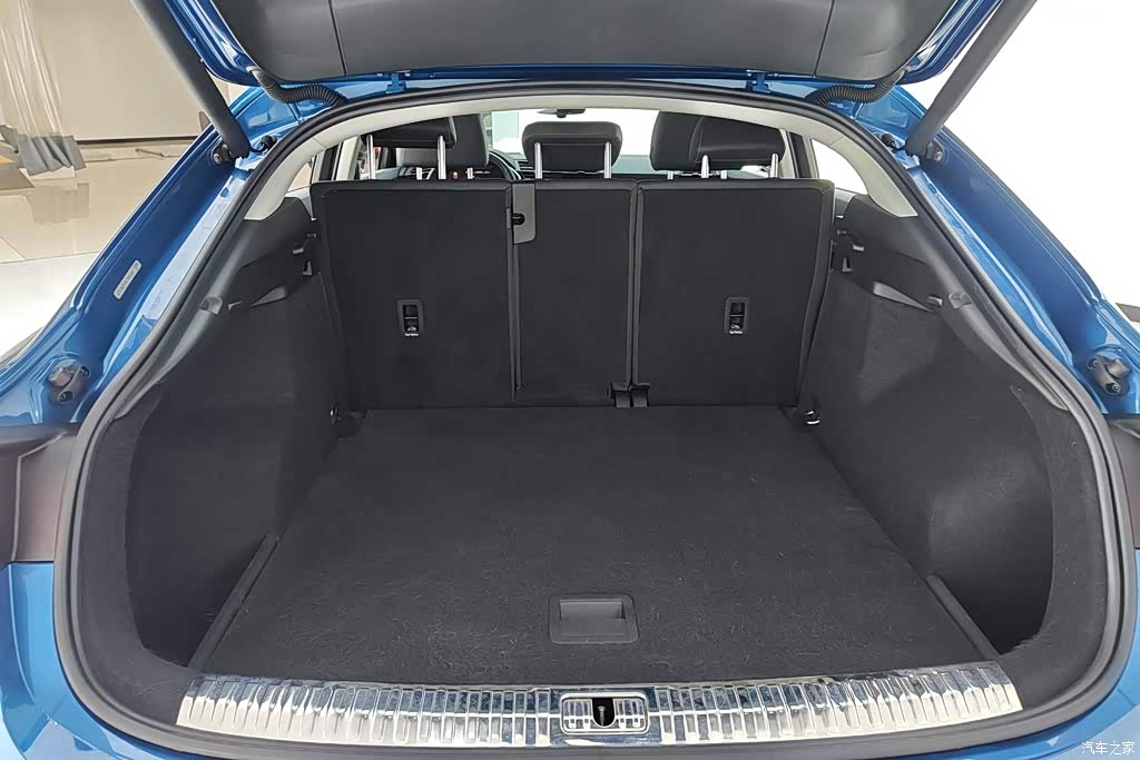 2020 Audi Q3 Sportback 45 TFSI quattro Luxury, фото 4, лот 11201798