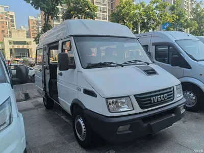 2017 Iveco Daily Model 2.5T A35 Bus 5-7 Seats 47Z5, фото 3, лот 11151978