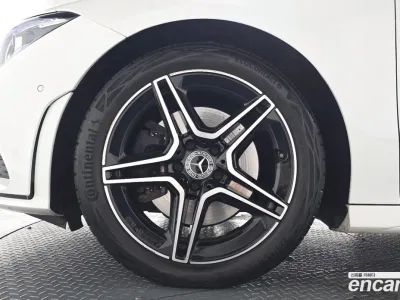 2021 Mercedes-Benz CLA-Class CLA250 4MATIC, фото 4, лот 10520733