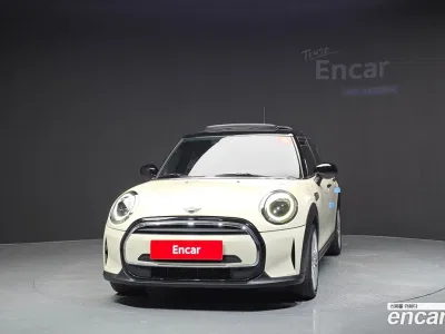2022 Mini Cooper 5-Door Classic Plus, фото 3, лот 11019358