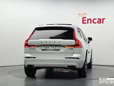 2019 Volvo XC60 D5 Inscription, фото 4, лот 10127101