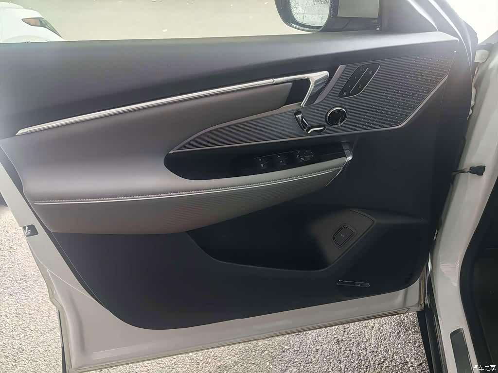 2023 Buick E5 Premium Standard Range Edition, фото 4, лот 11138852