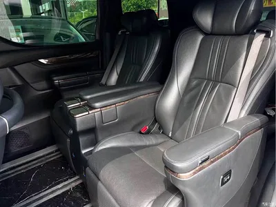 2021 Toyota Vellfire Crown Hybrid 2.5L HV Premium Edition, фото 4, лот 11248563