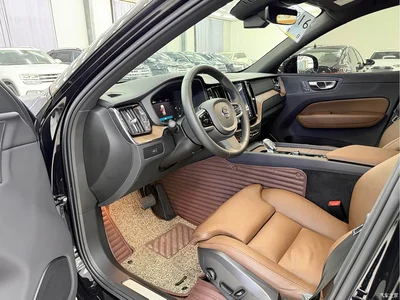 2023 Volvo XC60 B5 AWD Smart Elite Luxury, фото 4, лот 10363879