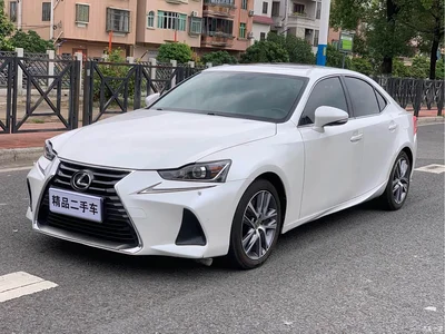 2017 Lexus IS 300 Fashion Edition, фото 1, лот 10311039