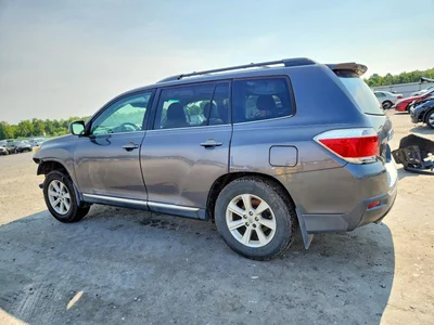 2012 TOYOTA HIGHLANDER SE, фото 2, лот 10536146