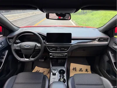 2021 Ford Focus Sedan EcoBoost 180 Auto ST Line, фото 4, лот 10279498