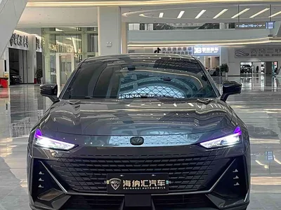 2022 Changan UNI-V 1.5T Premium Model, фото 4, лот 10252036
