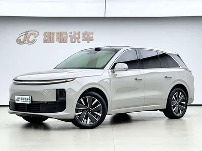 2025 Li Auto L6 Max Smart Renewal Edition, фото 1, лот 10445317